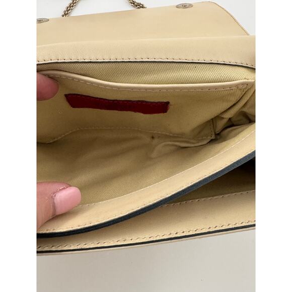 Valentino Garavani Rockstud Flap Shoulder Bag in Nude Leather with Gold - Picture 3 of 8